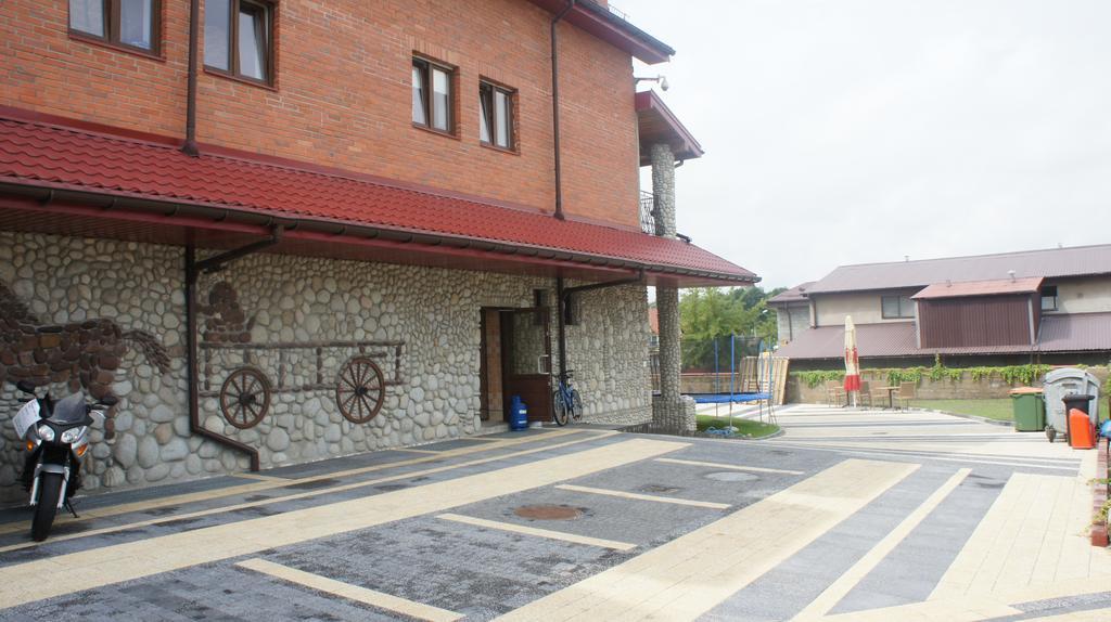 Prymus Hotel Radom Exterior foto